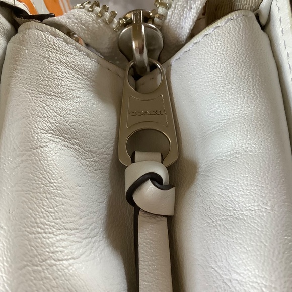 Coach Bleecker Embossed Woven Leather Pocket Clutch Bright Mandarin White NWOT - Picture 13 of 16